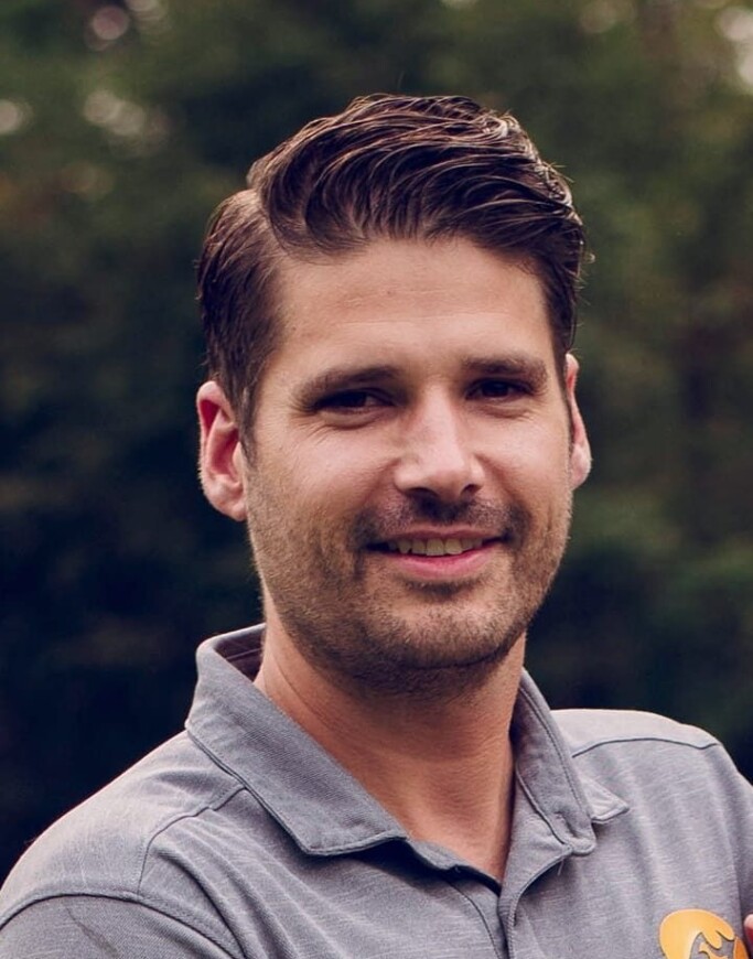 Nate Tindall Headshot