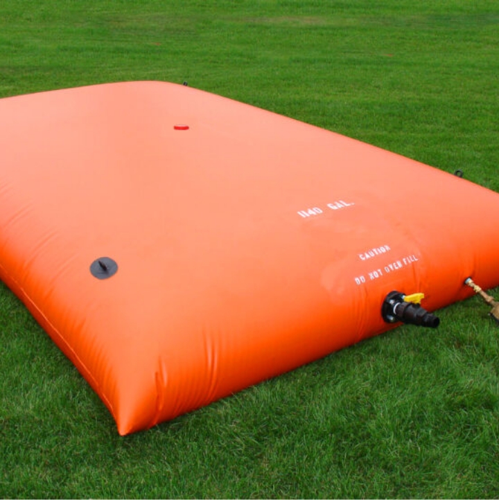 FOL-DA-TANK pillow tank